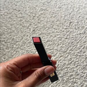 Yves Saint Laurent The Slim Velvet Radical Matte Lipstick 21 Red